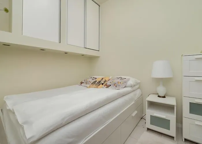 Cosy In With Parking Niciarniana By Renters Lejlighed